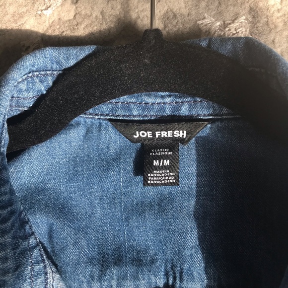 Denim shirt, classic fit - Picture 4 of 5